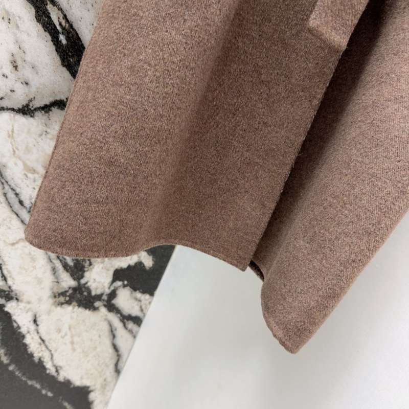 chr1st1an D10r outwear